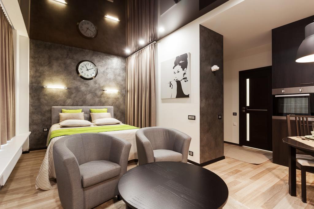 Raugyklos Apartamentai Вилнюс Стая снимка
