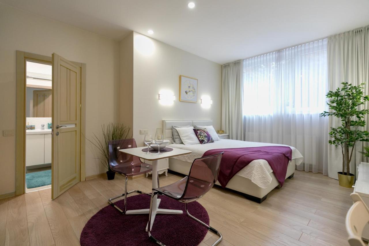 Raugyklos Apartamentai Вилнюс Екстериор снимка