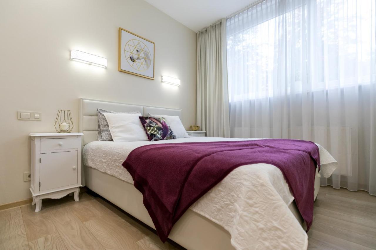 Raugyklos Apartamentai Вилнюс Екстериор снимка